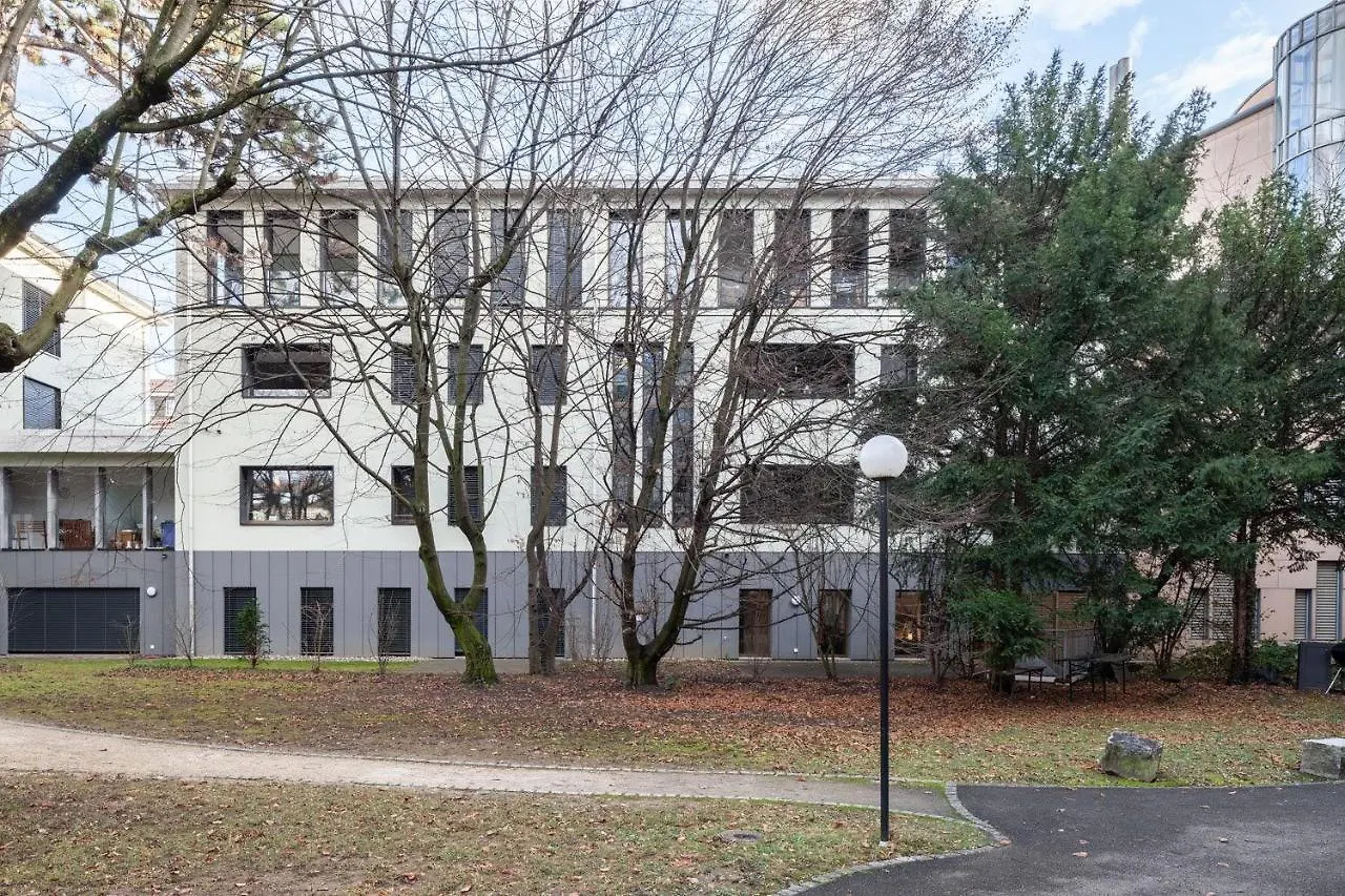 2,5 Zi Design Loft Wohnung Mit Gartensitzplatz Basel Lejlighed